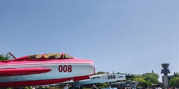 【宁静致远诗词】参观有感