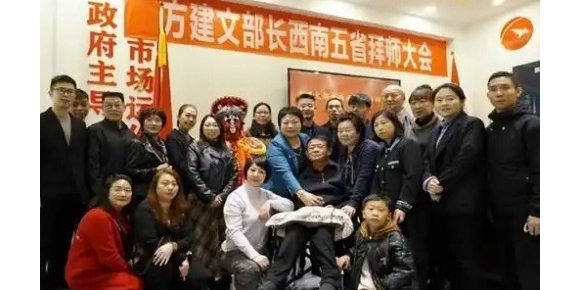 团市委通讯组点滴