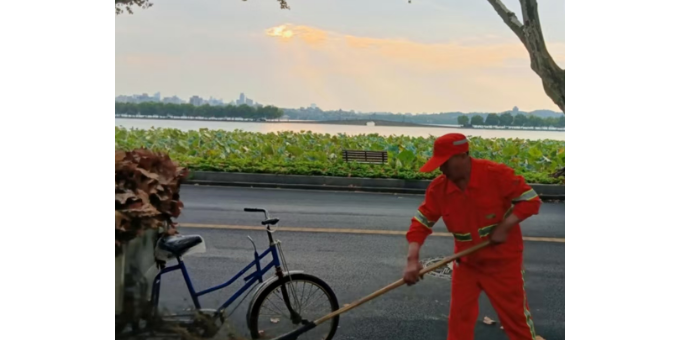 【武振学诗词】七 绝   秋 雨