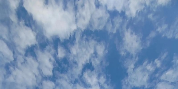 【笑君散文】我的月亮湾