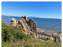 【秋枫三行日记】秋日 海