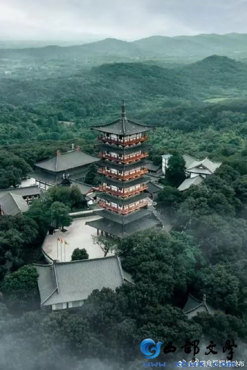 庐山2.jpg