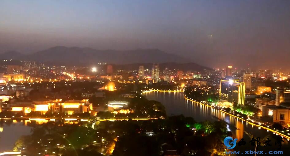 福州夜景图.jpg